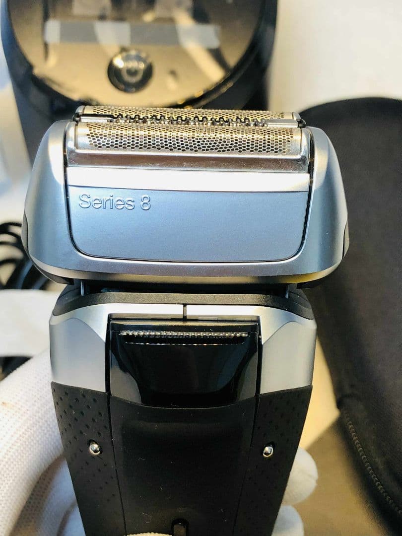 【美品】Braun S8 8467cc ブラウンシリーズ8 メンズ電気シェーバー