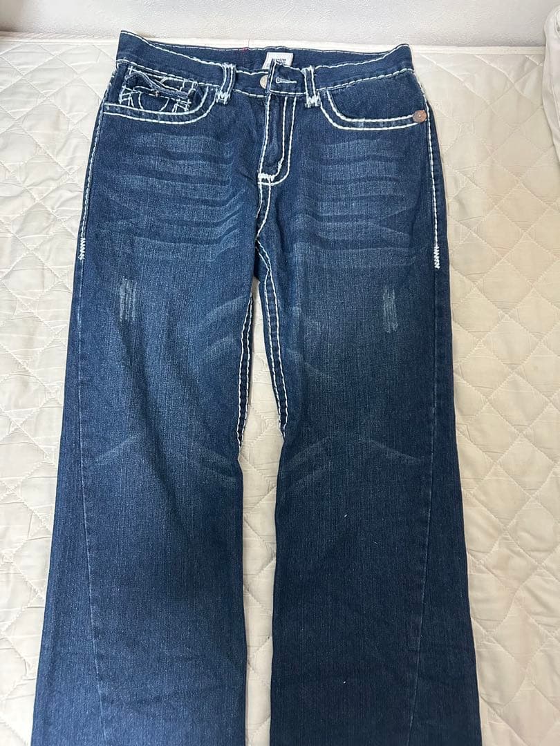 TRUE RELIGION WORLD TOUR デニムパンツ