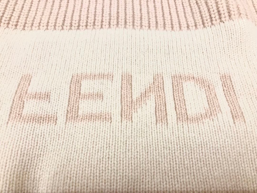 FENDI フェンディ ニット帽 ピンク