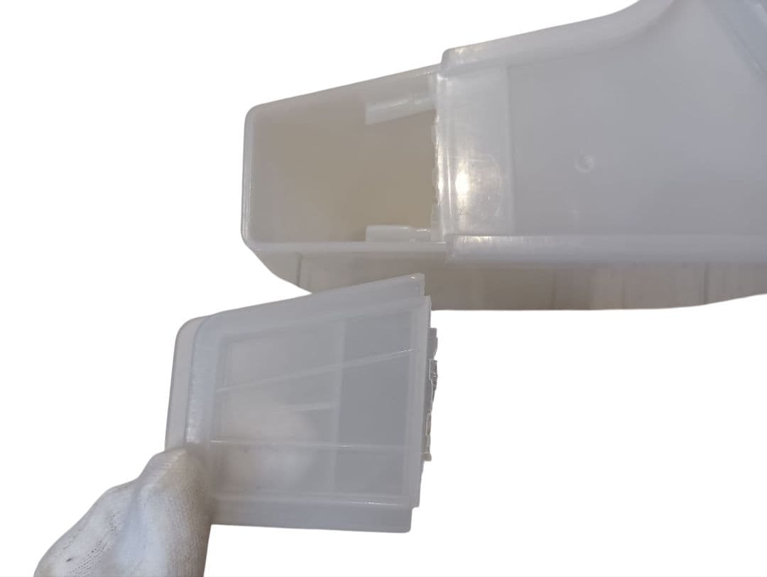 ダイキン　除加湿空気清浄機　クリアフォースZ　MCZ70PKS-W　2014年製