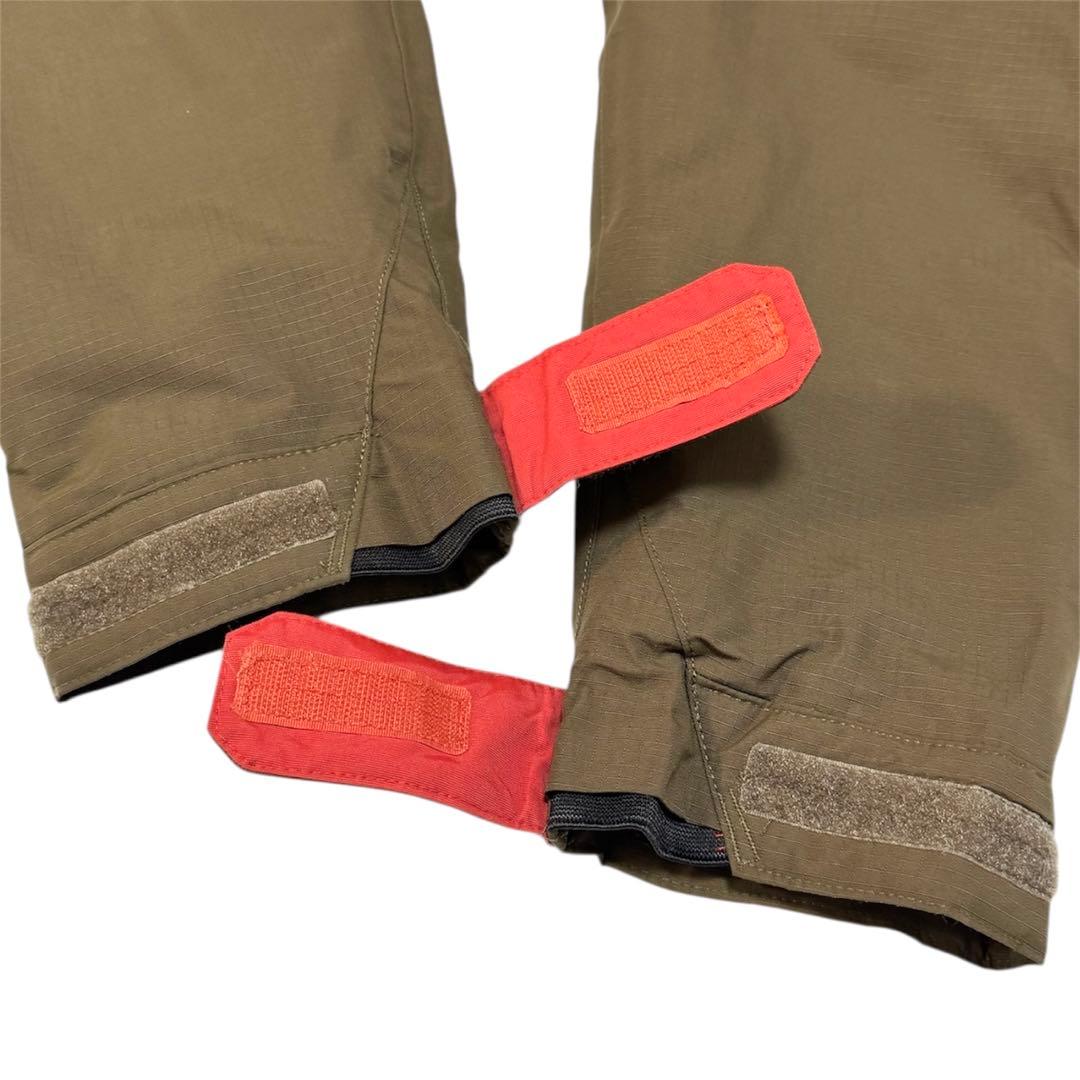 美品 BURTON DRYRIDE バートン スノーボードウェア スキー 刺繍