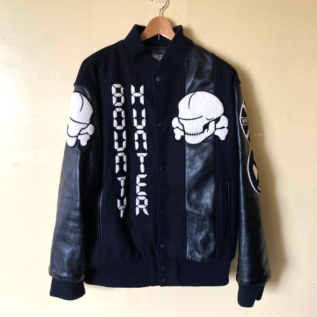 Bounty hunter エイリアンスカルスタジャン