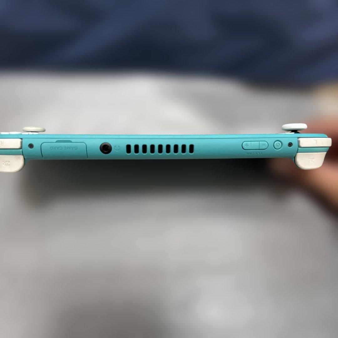 2022年製　Nintendo Switch Lite ターコイズ