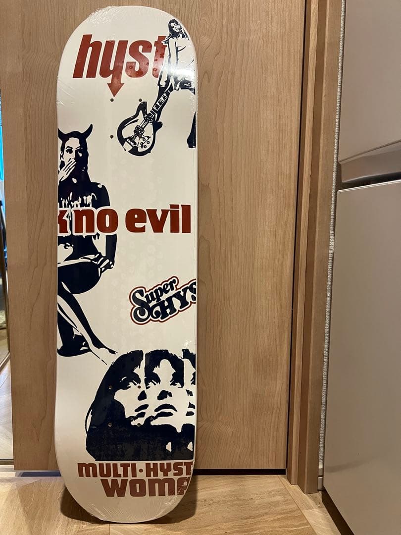 ヒステリックグラマースケートボードデッキ