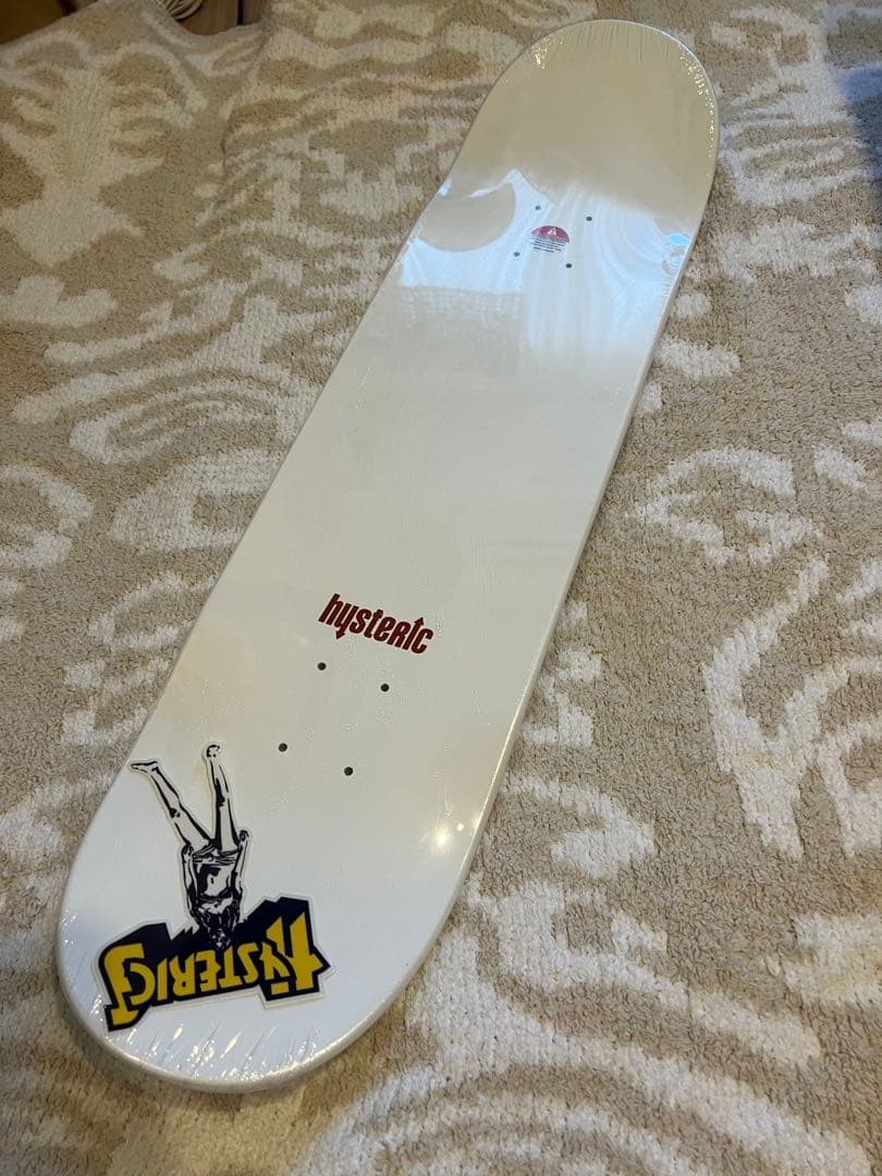 ヒステリックグラマースケートボードデッキ