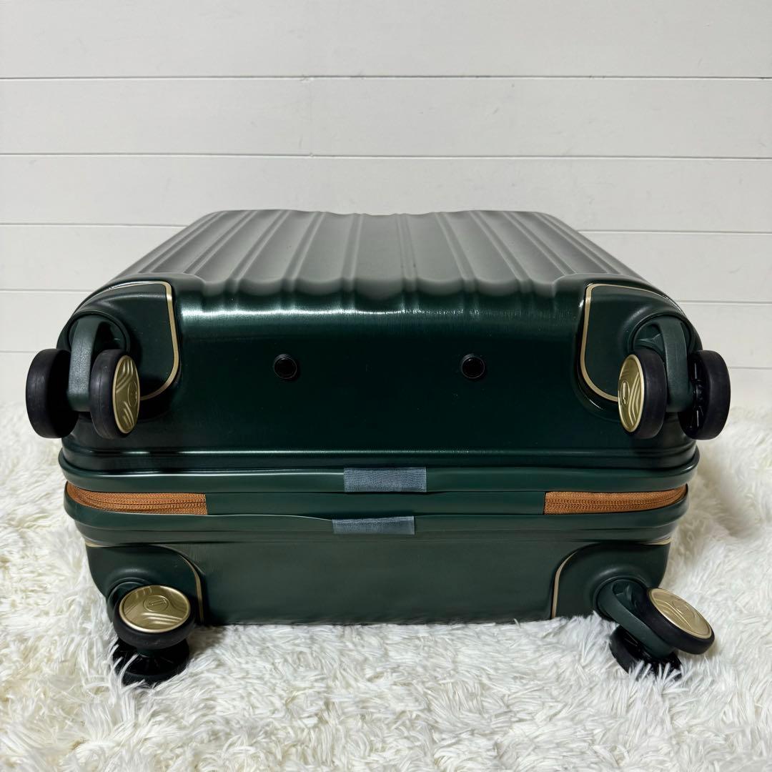 新品未使用✨hartmann キャリーケース　ノヴァクラシック　ダークグリーン