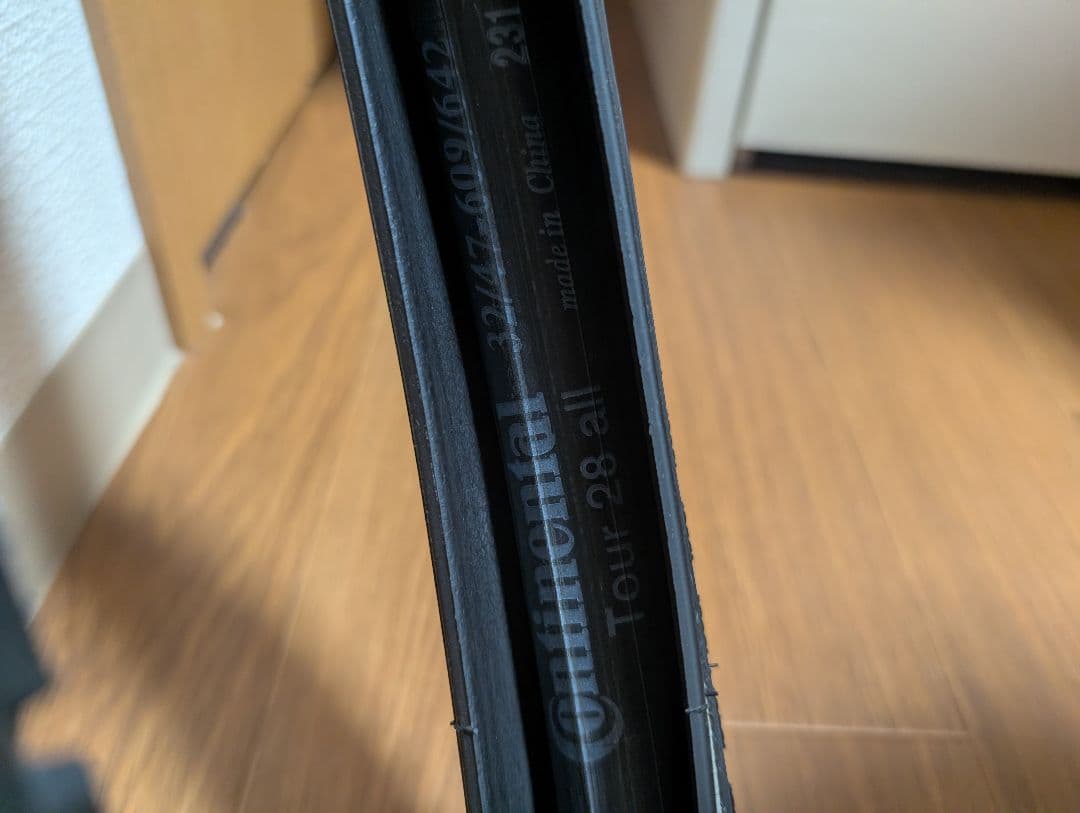 シュワルベマラソンウィンタープラス700-40C 2本 チューブ替えスパイク付