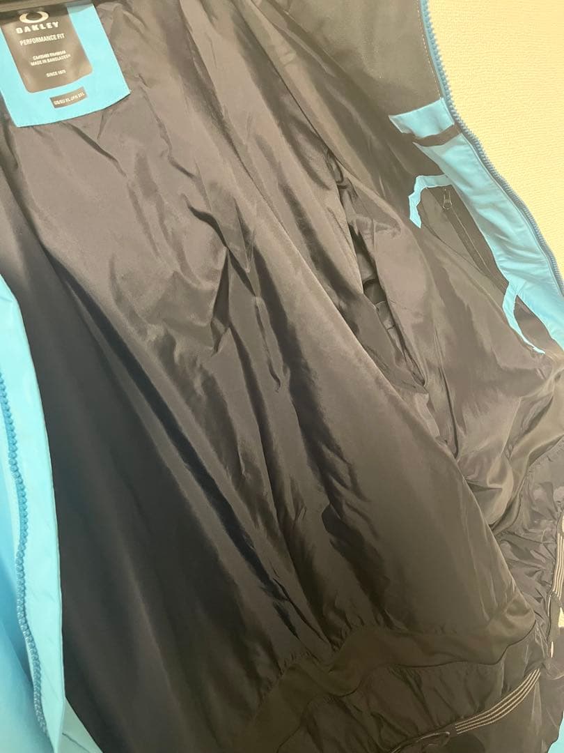 オークリー OAKLEY メンズ スキーウェア　スノーボードウェア　ブルー