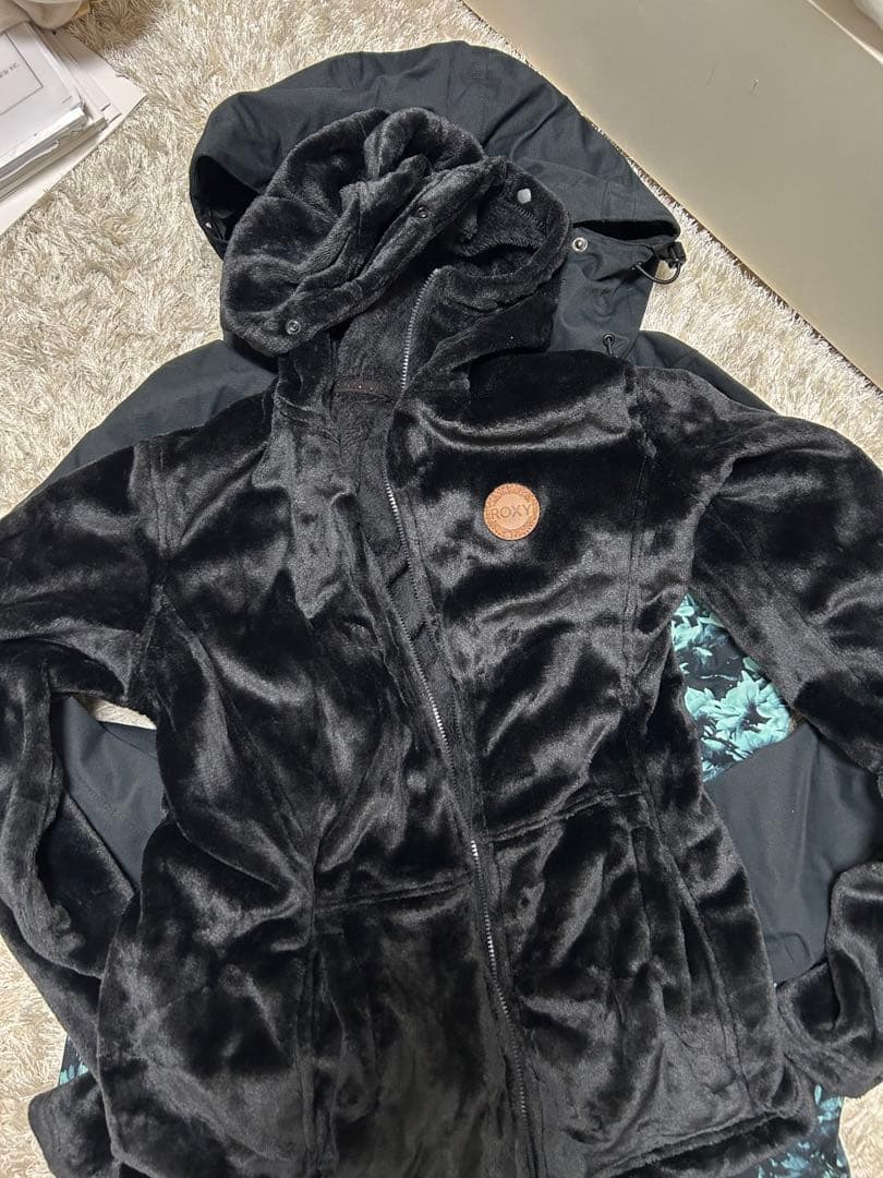 ROXY スノボウェア 花柄ジャケットネイビー Mサイズ - メルカリ