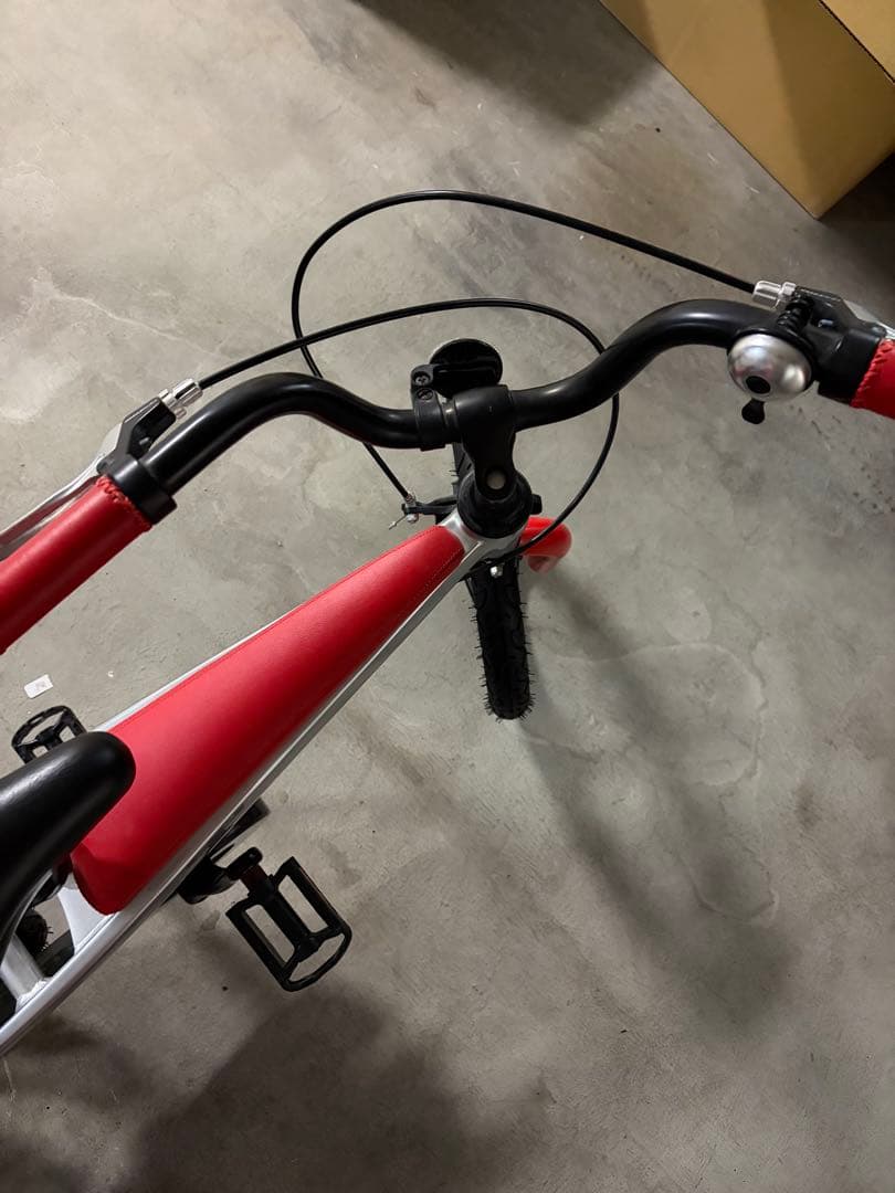 Mercedes-Benz キッズバイク シルバー/レッド クリスマスプレゼント