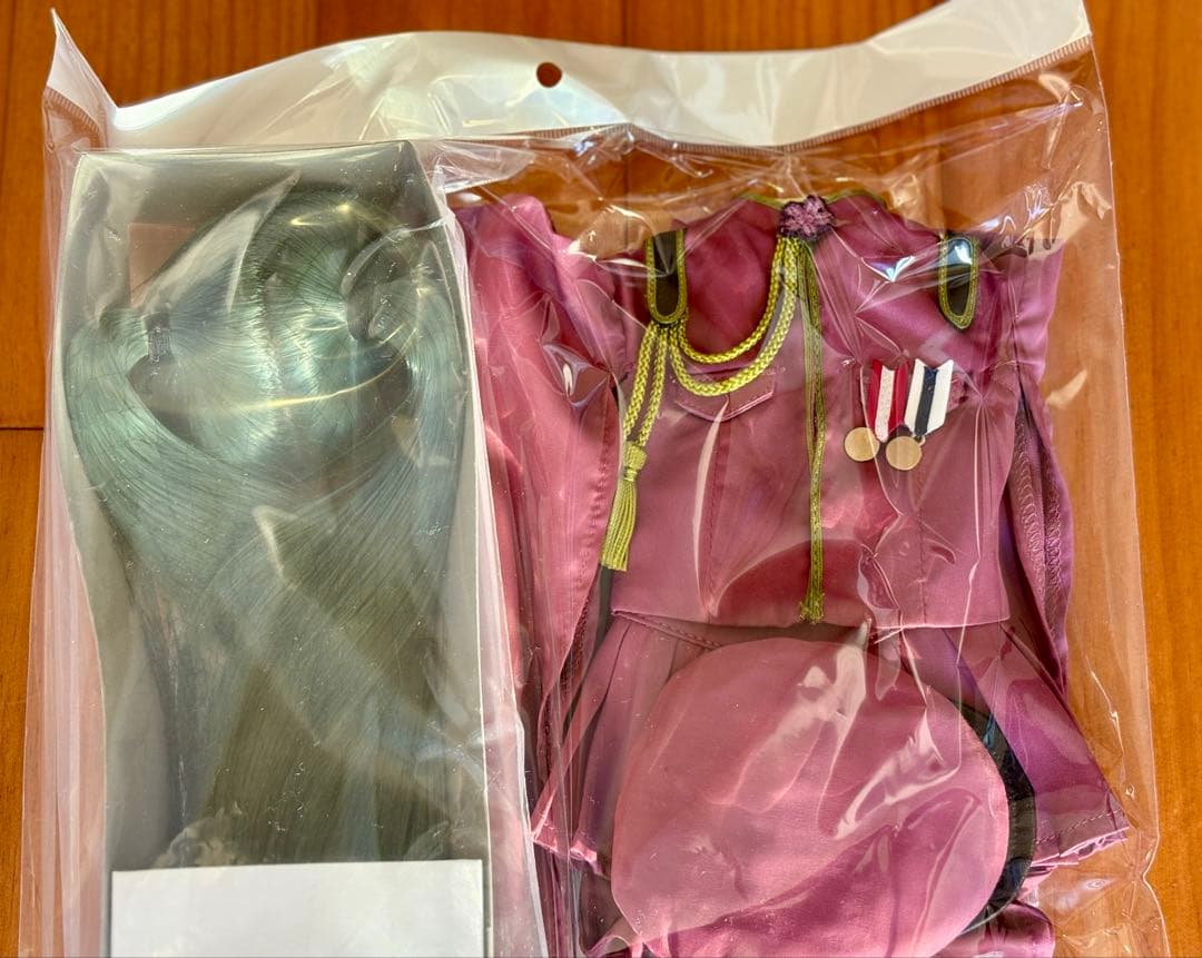 【美品・未使用】DollfieDream 初音ミク 本体 + 千本桜ドレスセット