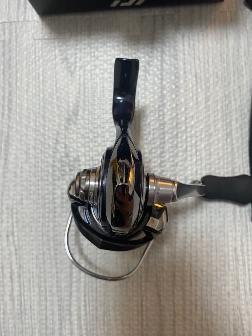 Daiwa 19セルテート LT2500S-XH スピニングリール