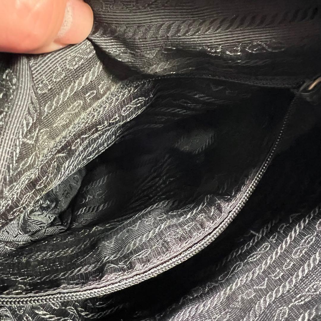 PRADA プラダ ショルダーバッグ ナイロン ブラック NERO 三角プレート