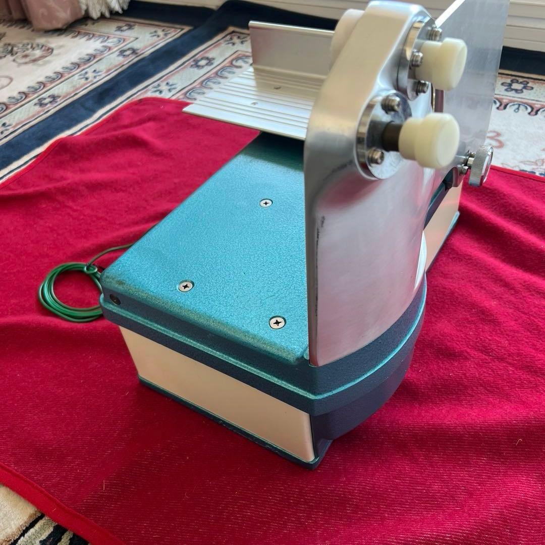 日本製ユニバーサルスライサー 肉切り機 厚さ0-40mm調節可 業務