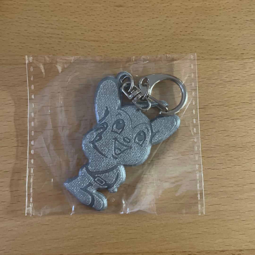 ピーポくん リフレクター 反射板 キーホルダー - メルカリ