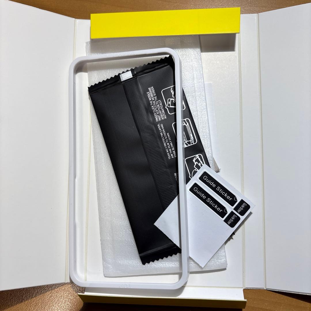 Apple iPhone 12 ホワイト 本体　ガラスフィルム1枚