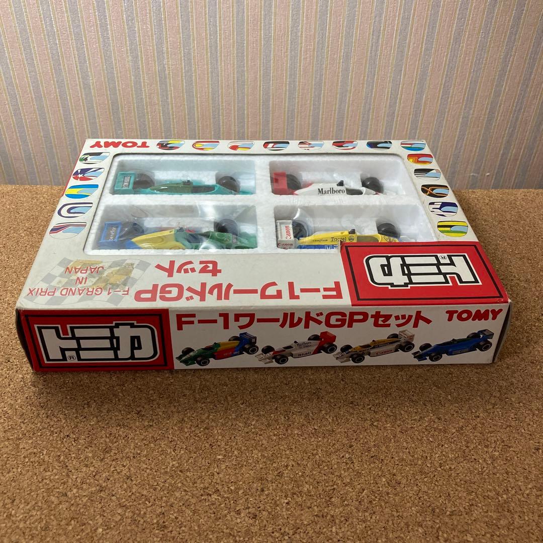 トミカ F1ワールドGPセット - メルカリ