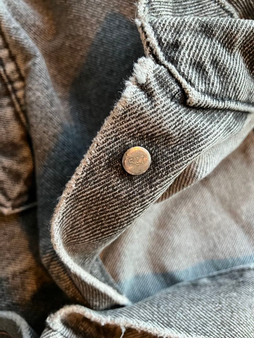 Levi’s 80S 先染め ブラックデニムジャケット 70507-4858