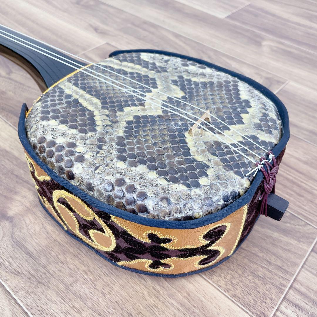 蛇皮　三線　沖縄民謡　沖縄三線　民謡　和楽器