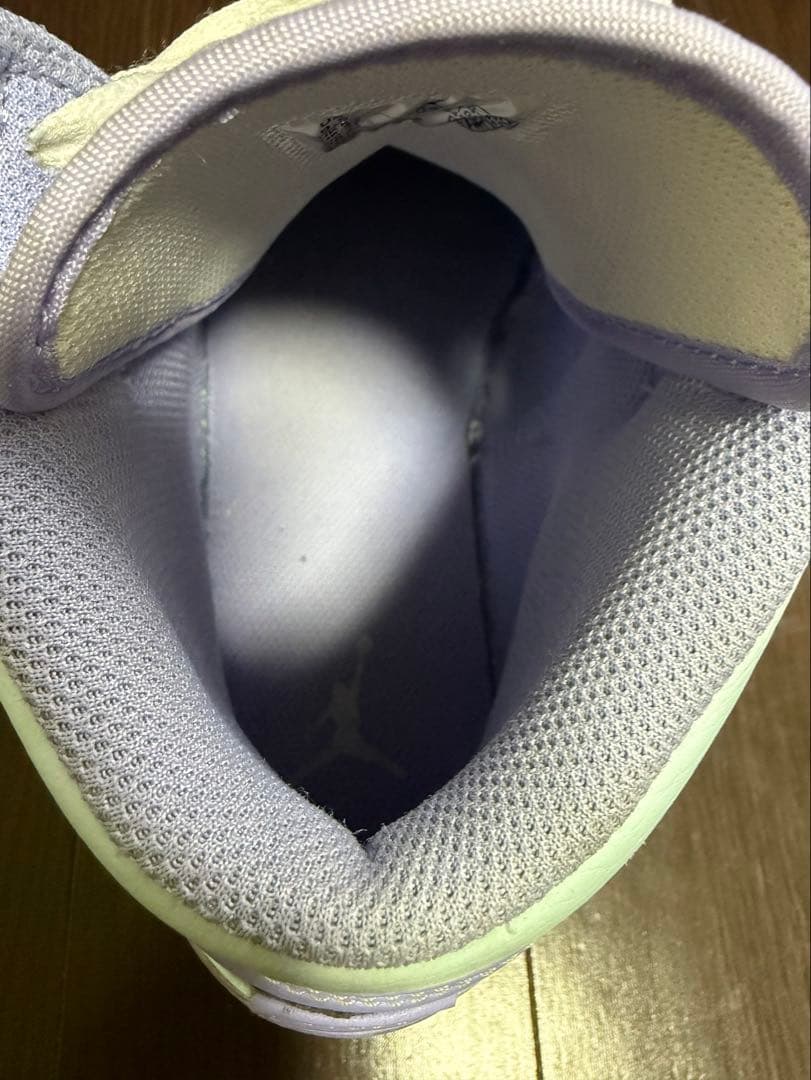 ジョーダン1 ミッドパープルアクア