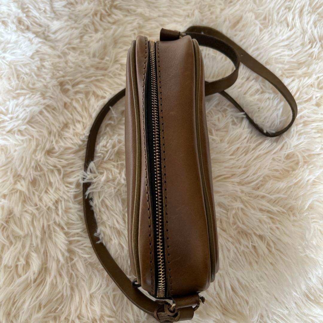 【レア美品】HERZヘルツ　CP 35 ふっくらショルダー グリーンベージュ