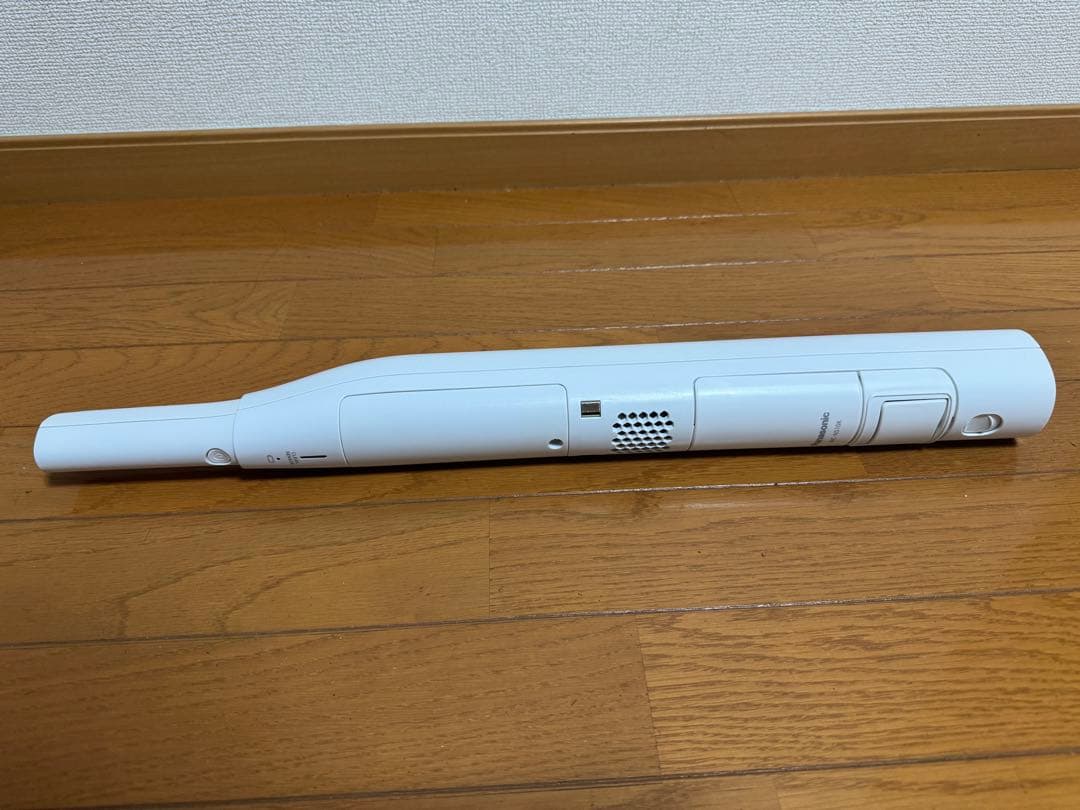 Panasonic コードレス 掃除機 MC-NS10K 23年製
