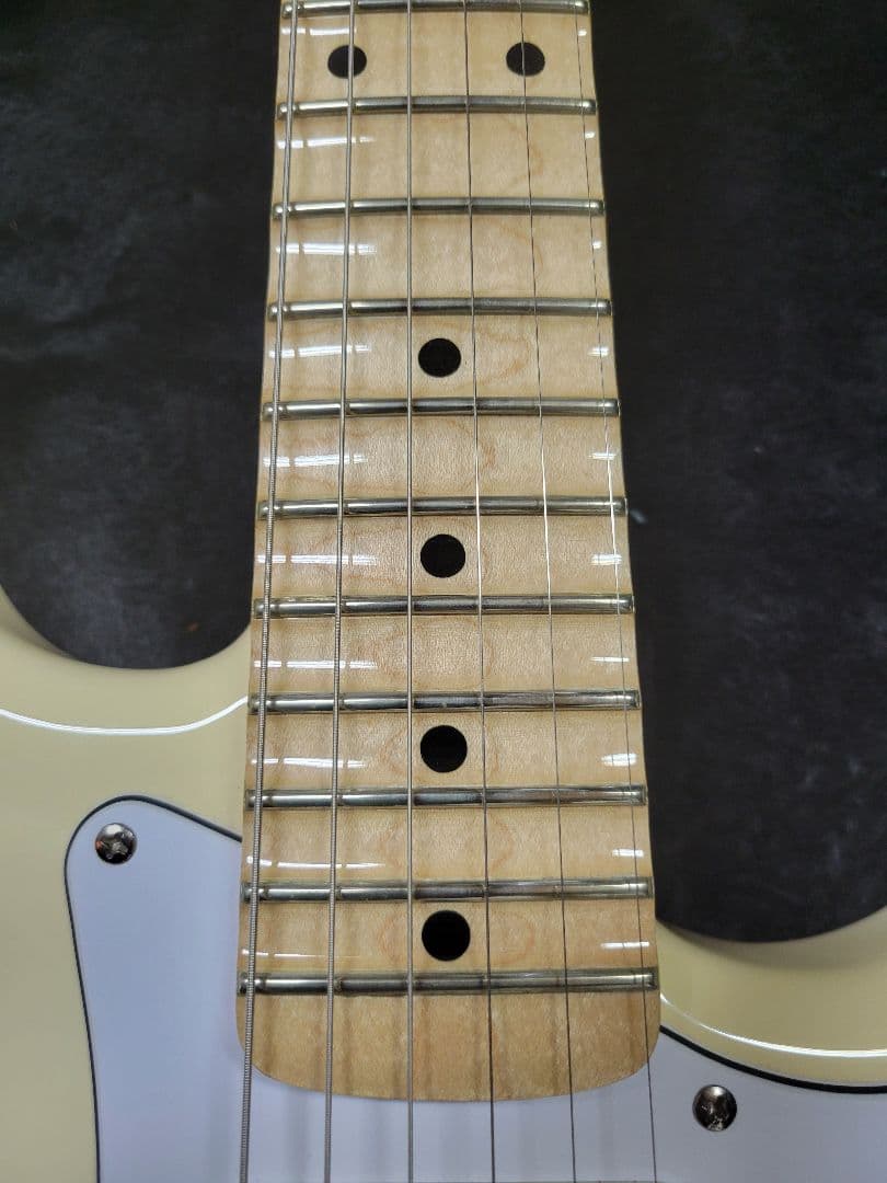 Grass Roots スキャロップ指板 ダンカン搭載 イングヴェイ