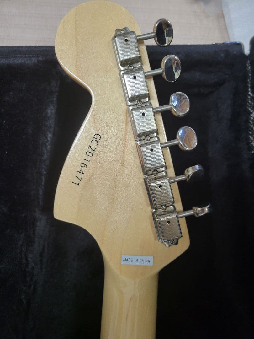 Grass Roots スキャロップ指板 ダンカン搭載 イングヴェイ