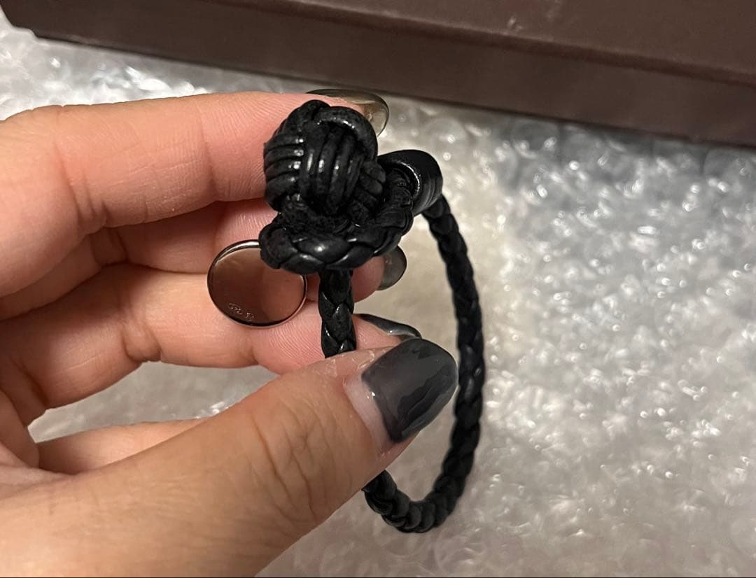 Bottega Veneta ブラックレザー ブレスレット