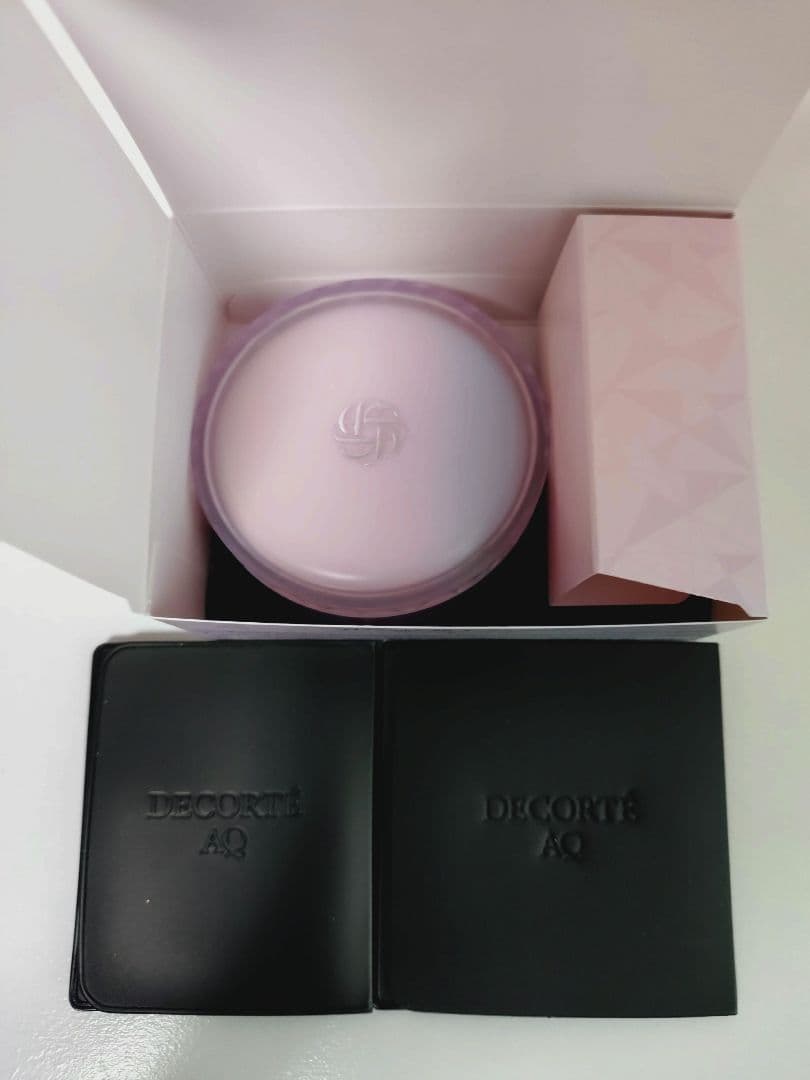 ☆新品未使用☆DECORTÉ AQオーラ リフレクター フェイスパウダー04限定