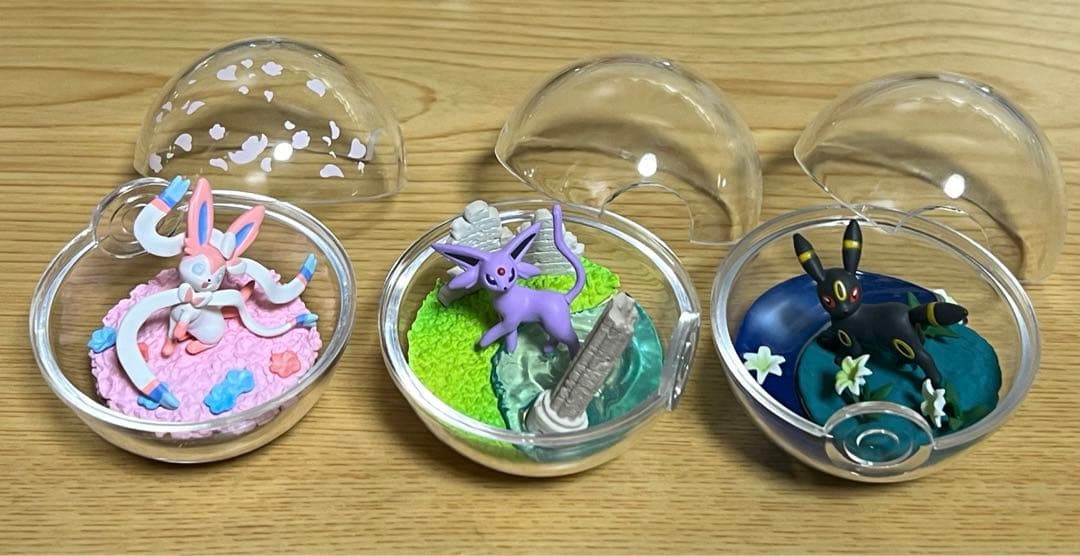 ポケモン　テラリウム　ブイズ　リーメント　フィギュア　ニンフィア　ブラッキー