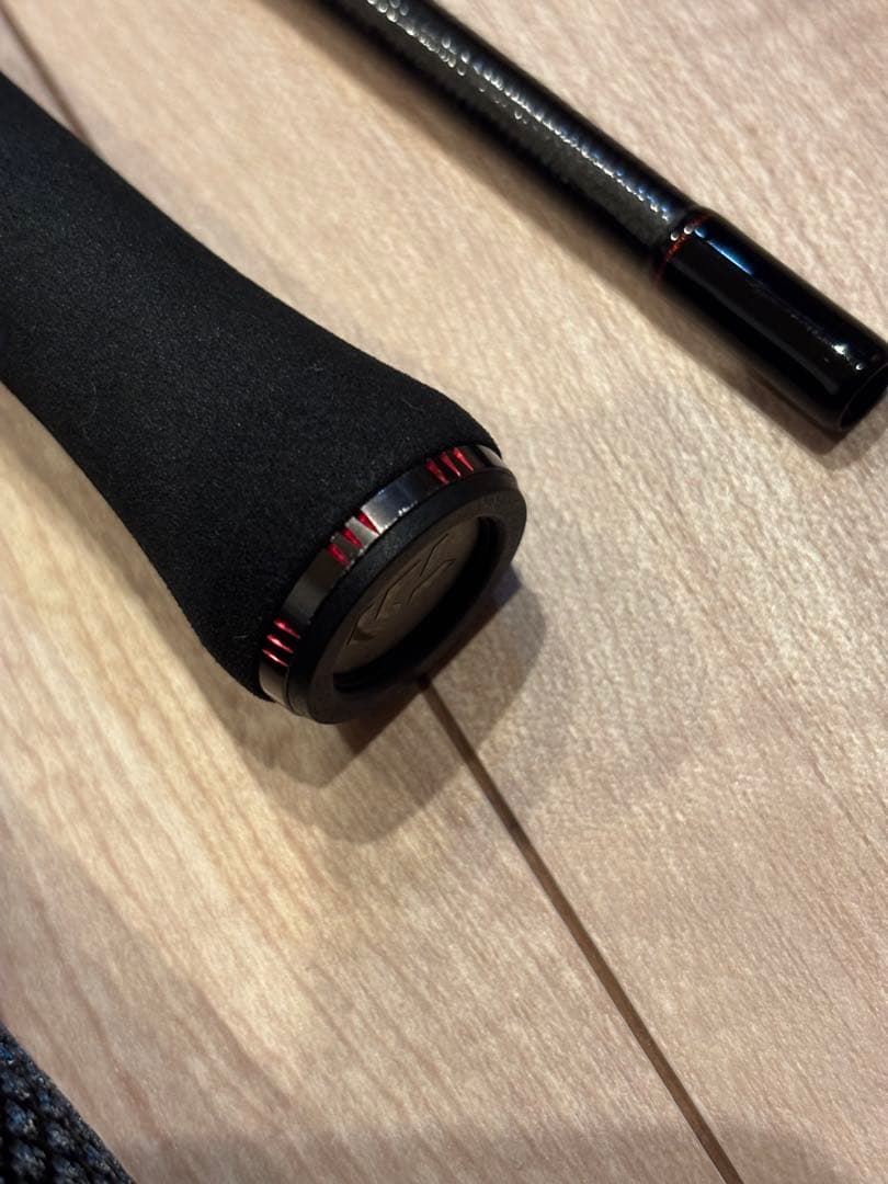 Daiwa 24 エメラルダス ストイスト RT 80lml エギングロッド