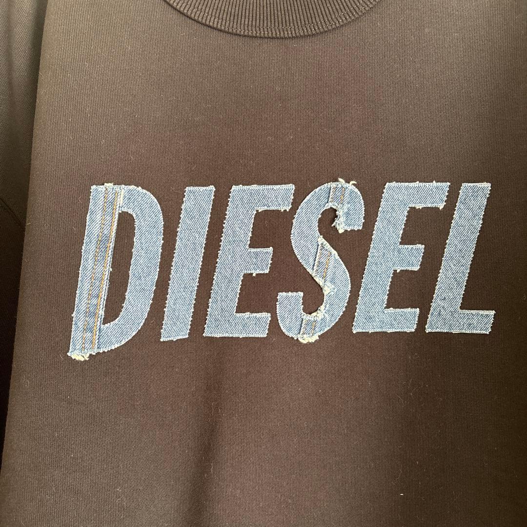 DIESEL トレーナー