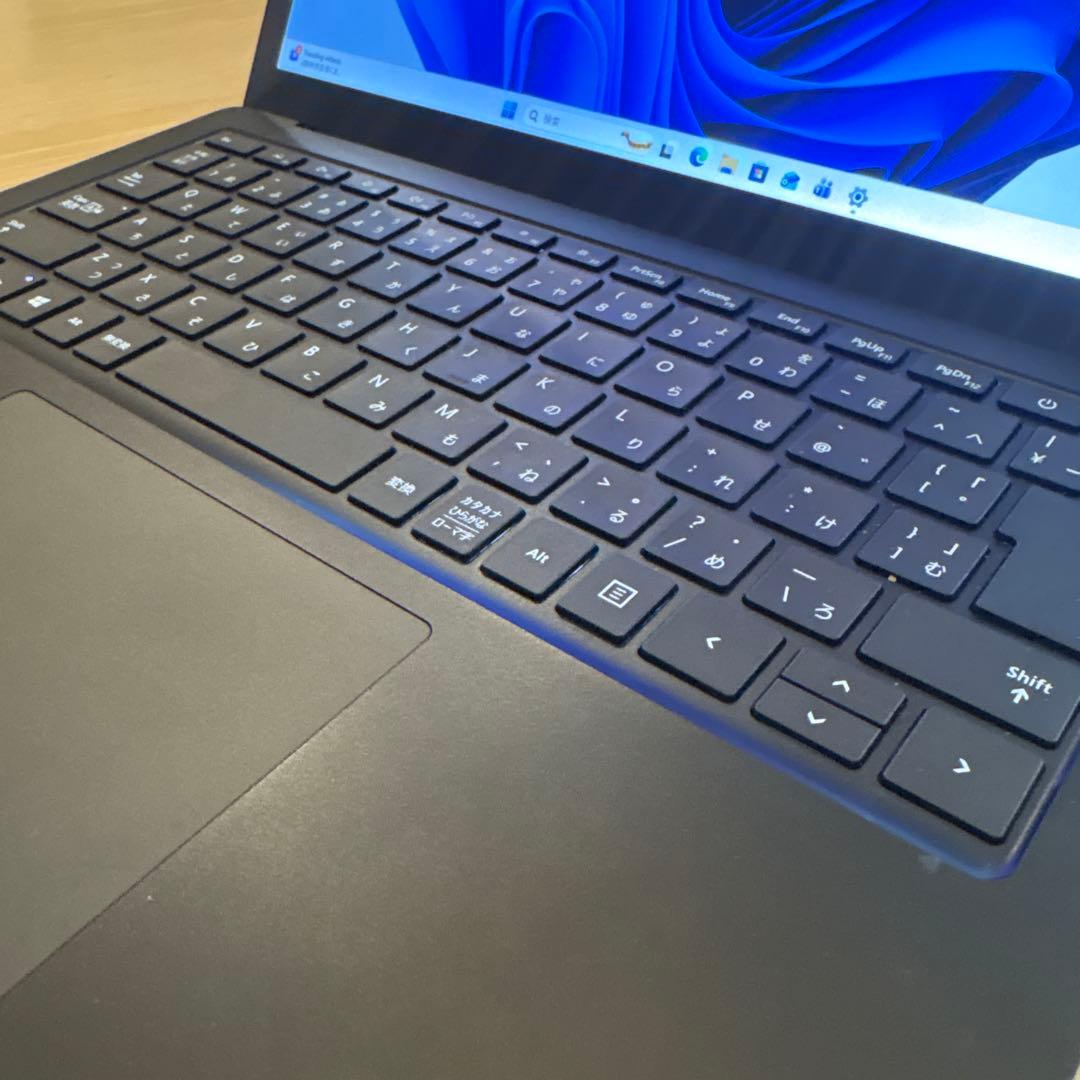 【Core i7 ♪】Microsoft Surface laptop4