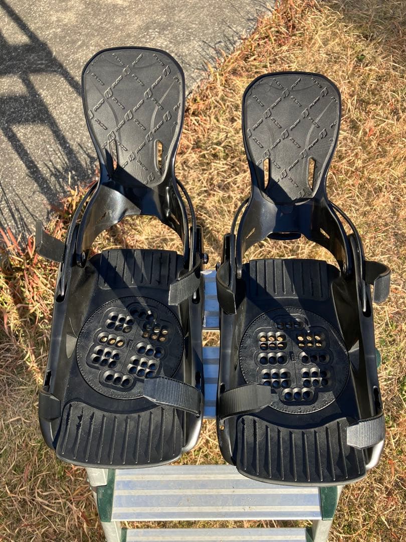 FLOW スノーボード用ビンディング ブラック