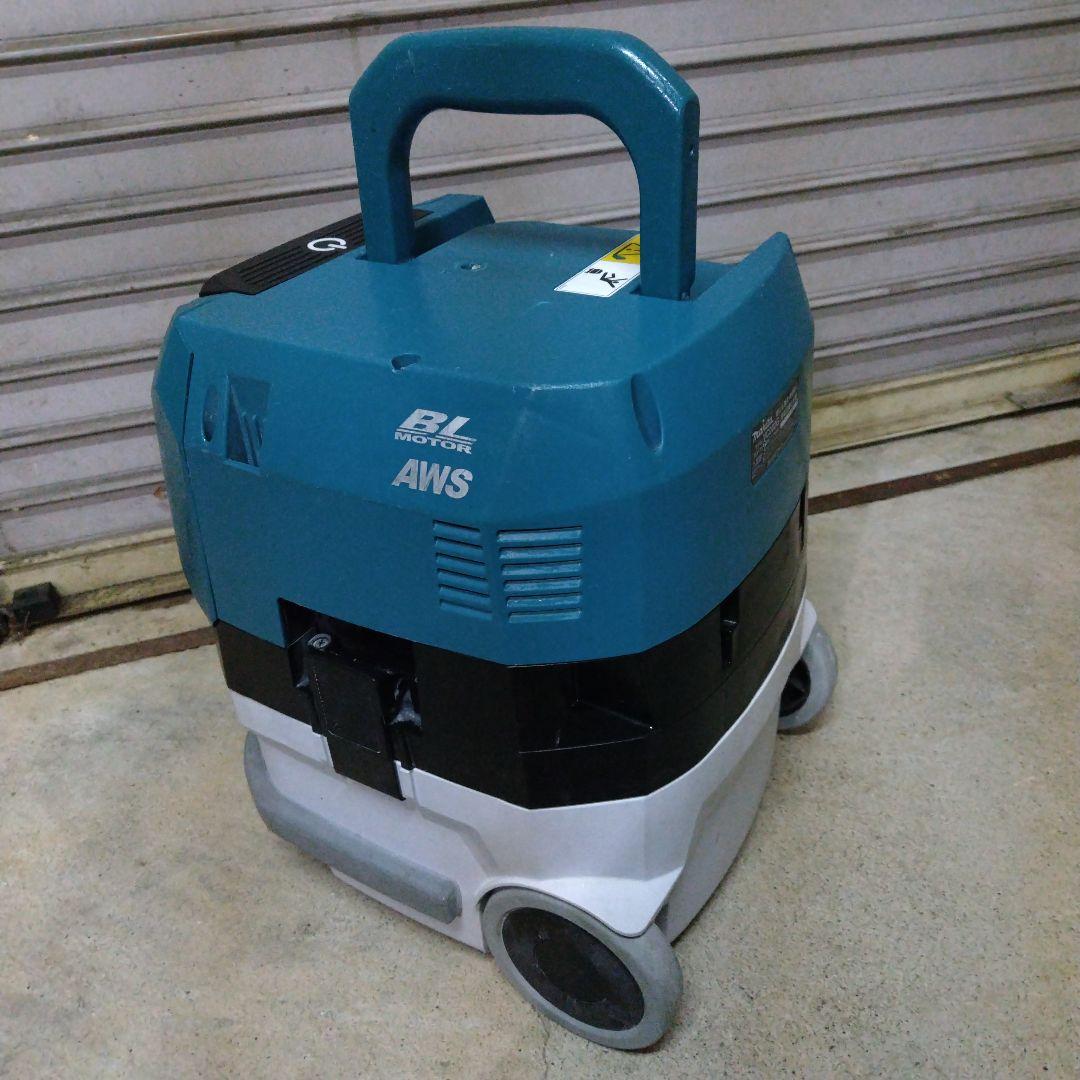 マキタ(Makita)充電式集じん機VC002G本体のみ