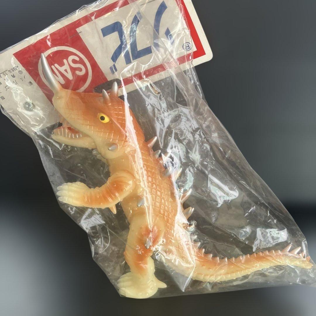 マルサン 蓄光版 バルゴン 角川映画・ガメラ ソフビ sofviフィギュア