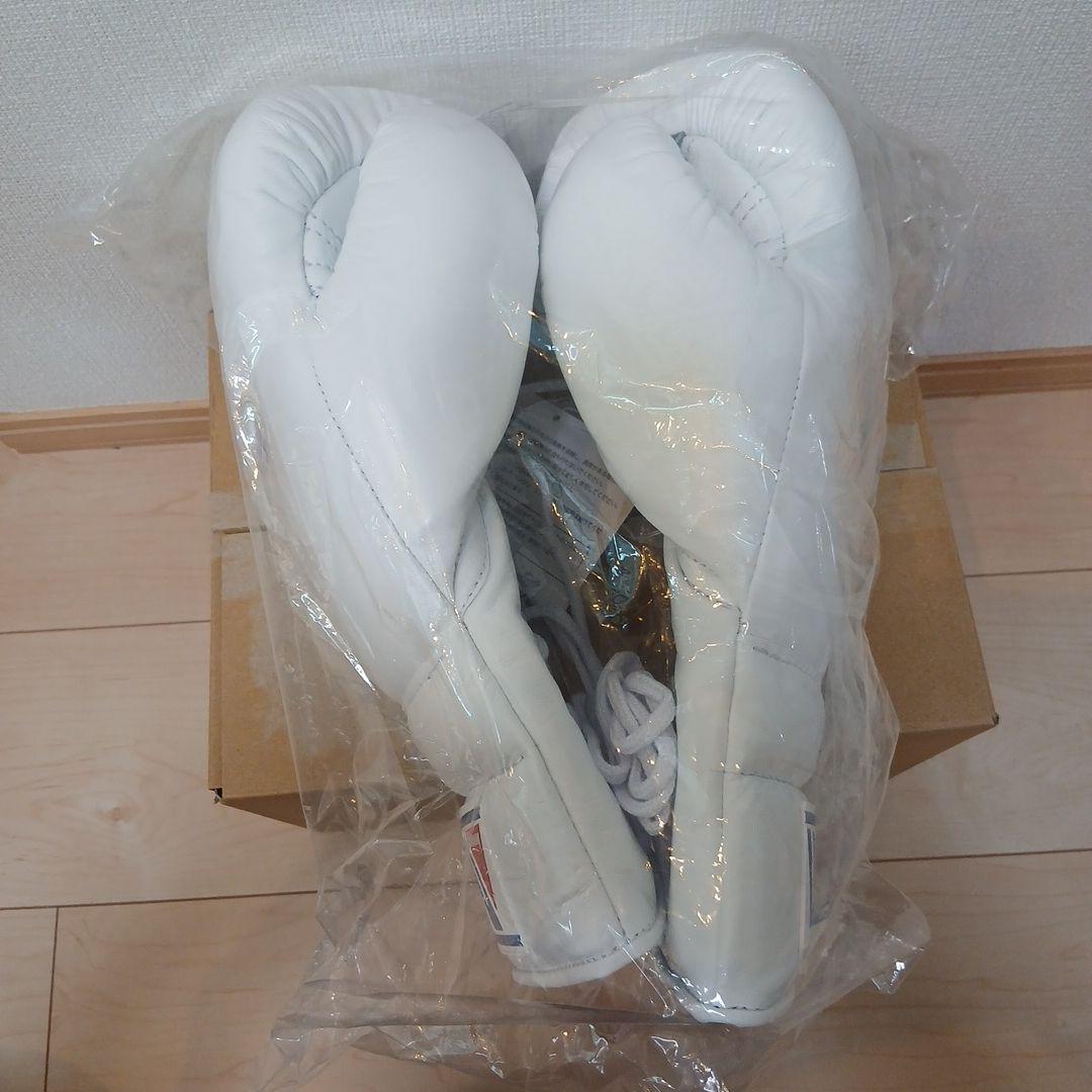 ウィニング ボクシンググローブ 14 oz ホワイトひも式