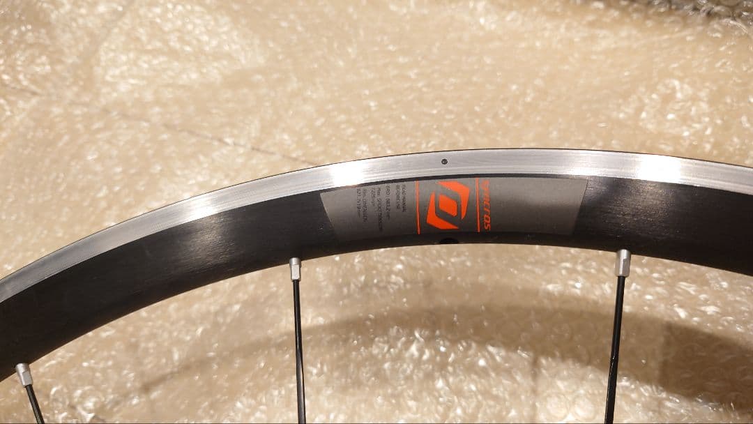 Syncros ホイール RR2.0 リムブレーキ 赤ロゴ 2025年最新syncros