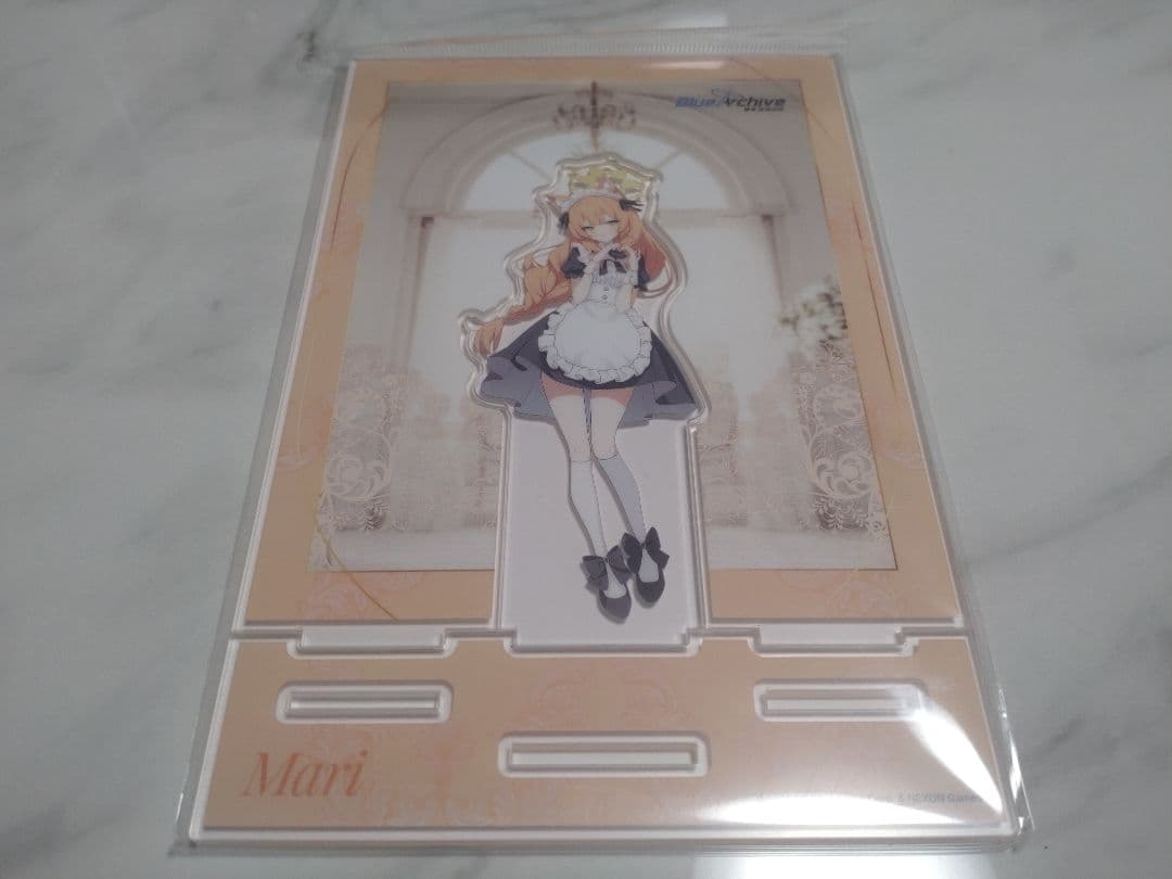 韓国限定】ブルーアーカイブ ANIPLUS【メイドマリー】アクリルジオラマ