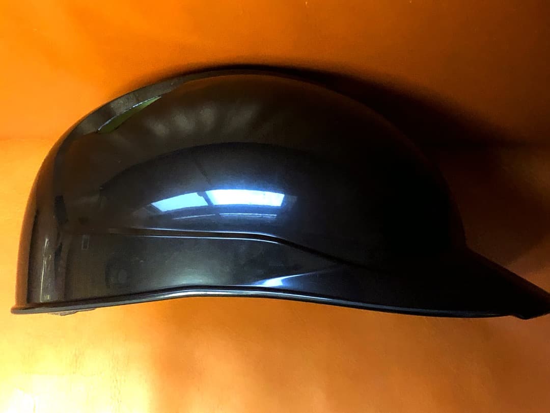 新品2026年アメリカ限定☆最高級☆アンダーアーマー☆キャッチャーヘルメット☆黒