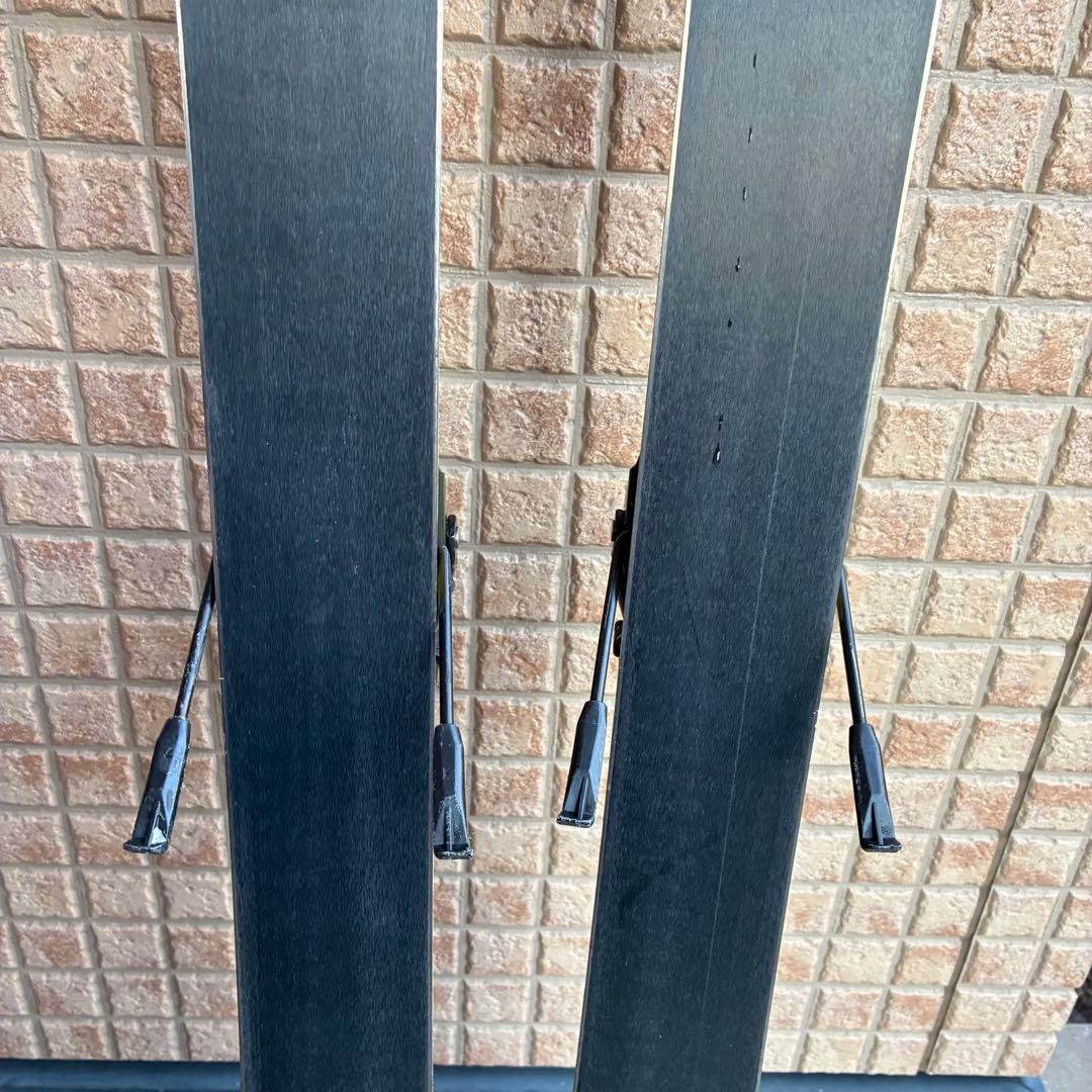 Line LINE スキー板 175cm モーグル モーグル専用 ロシニョール