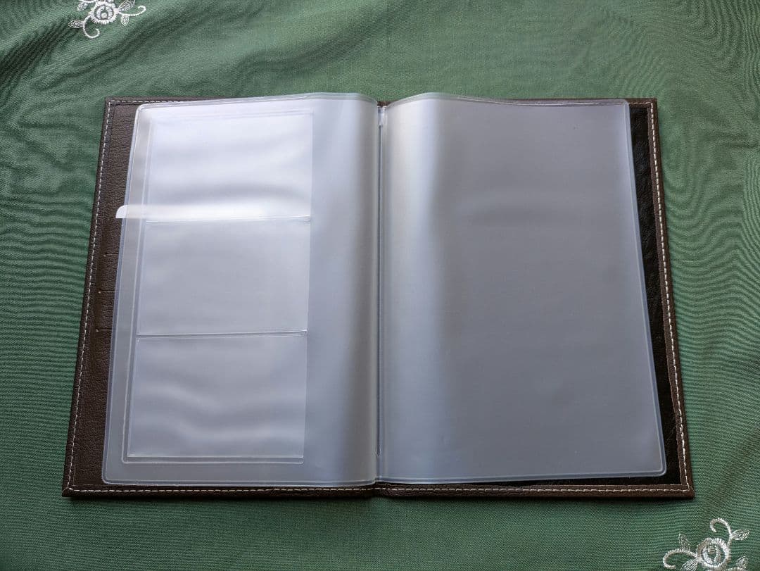 ランドクルーザー70 車検証ケース