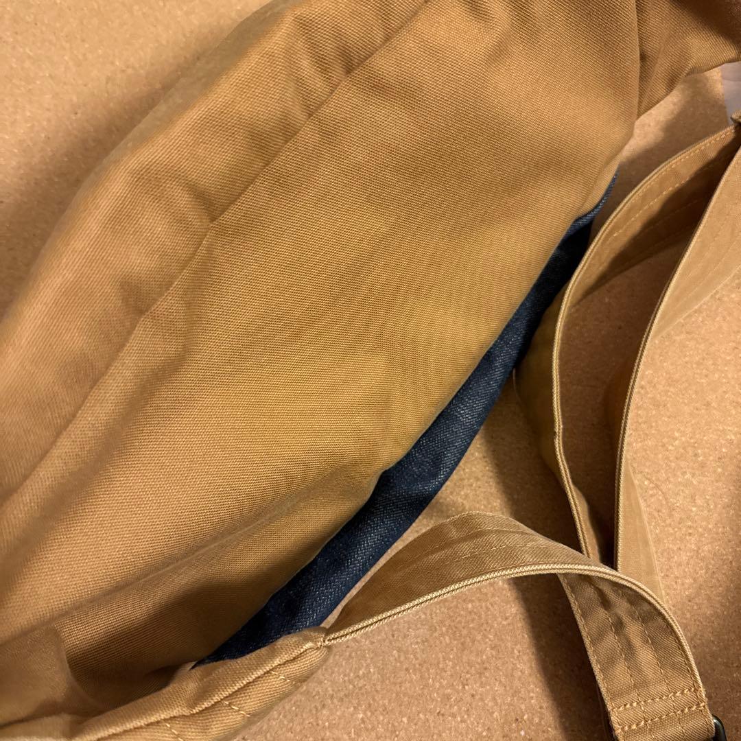 UES CLOTHING ボディバッグ ネイビー ベージュ