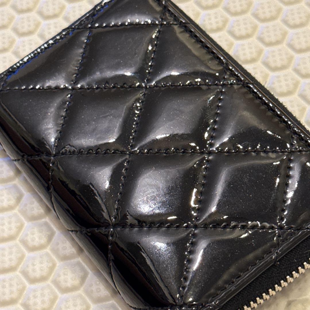 CHANEL パテント ラムスキン ケース　ブラック