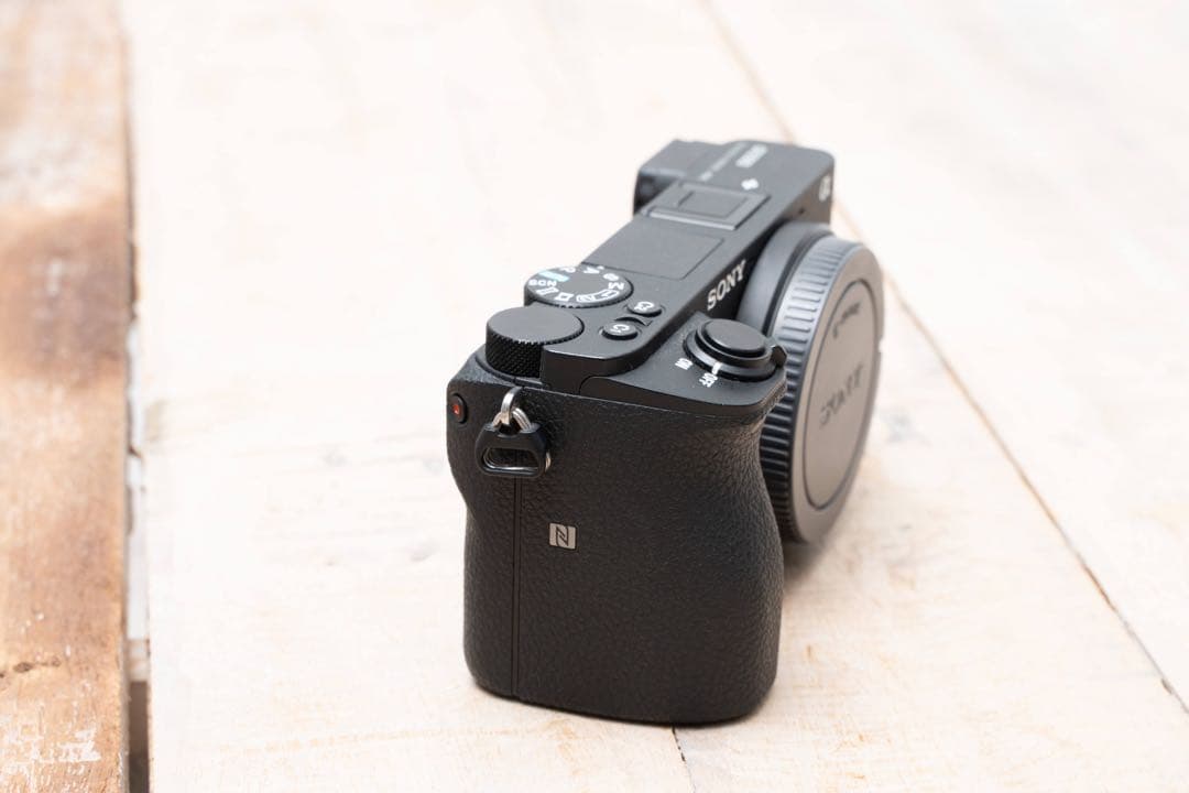 ＊*¨様 Sony α6500 ミラーレスカメラ 本体