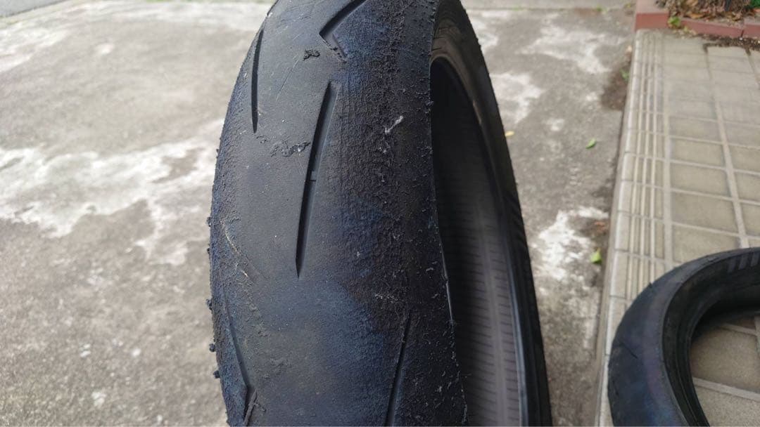 ピレリスーパーコルサV4 前後250 400 NSR TZR Γ CBRVFR - メルカリ