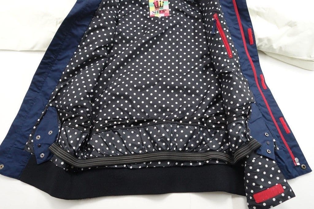 スノーボードウエア　上下セット　ジャケット　パンツ　かわいい　水玉