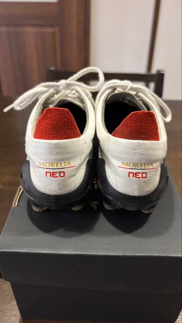 【使用回数10回程度】Morelia NEO4 サッカーシューズ 23.5cm