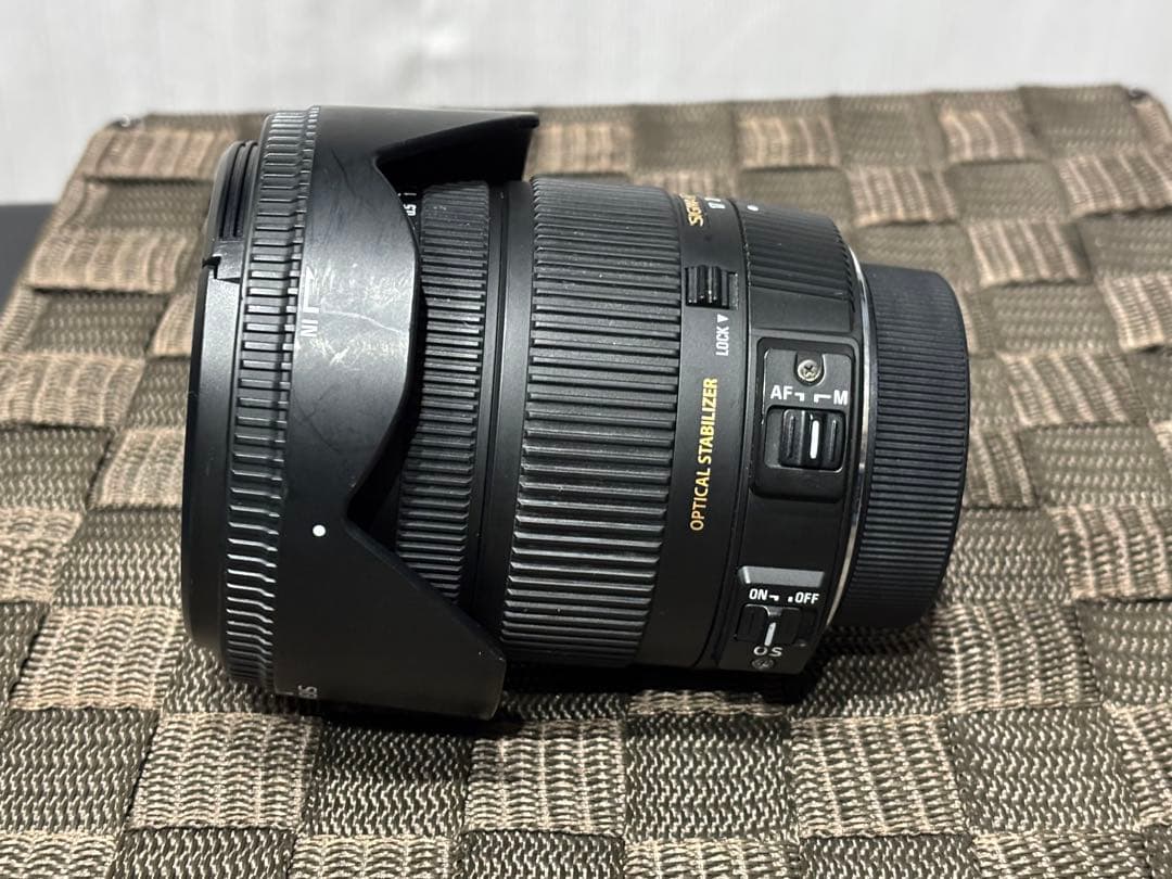 SIGMA 17-50mm F2.8 EX DC OS HSM ズームレンズ